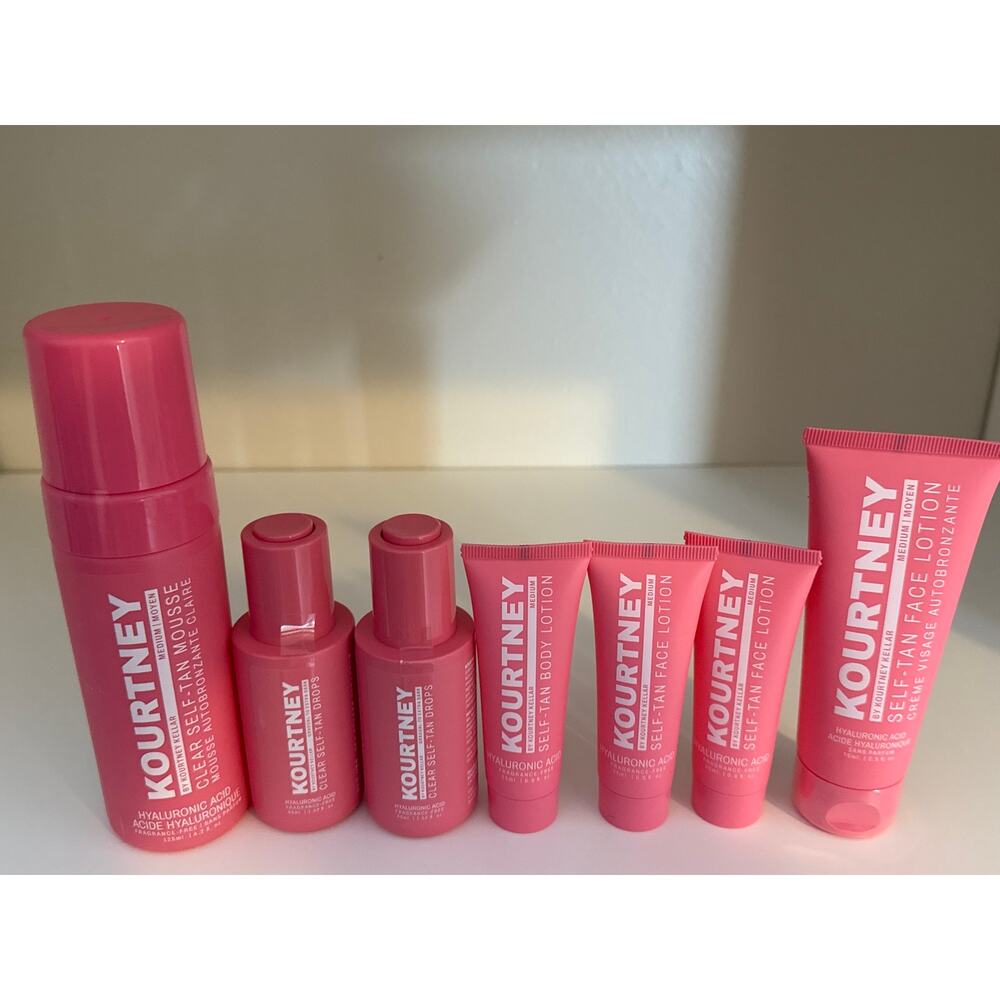 Kourtney Kardashian Kourtney Self Tan Lotion & Tanner Bundle Set Hyaluronic Acid